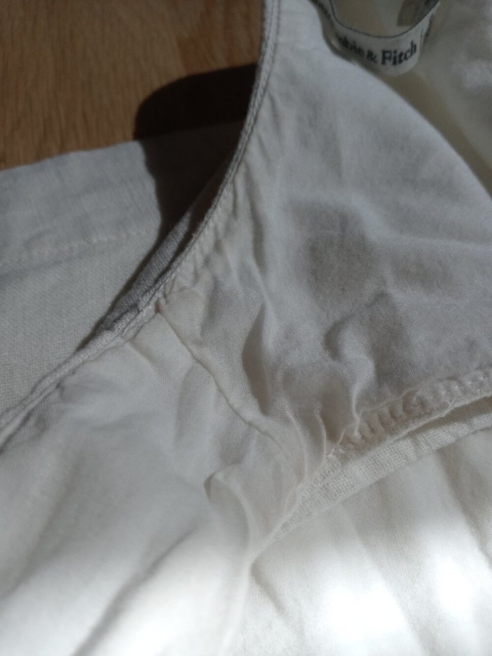 ABERCROMBIE & FITCH linen blend square neck top (S) - Picture 4 of 13